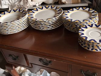 Vintage Lilian Vernon Italy 28 Pc Dinnerware Set Blue Yellow Geometric
