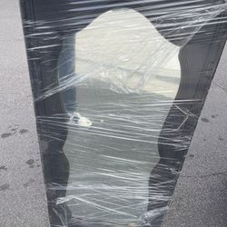 Mirror about 4ft tall