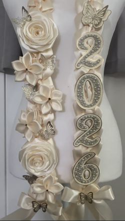Graduation Lei