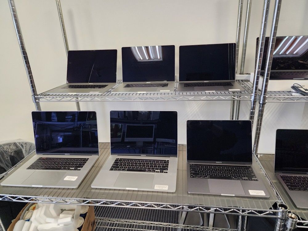 20% Off MacBooks Holiday Sale