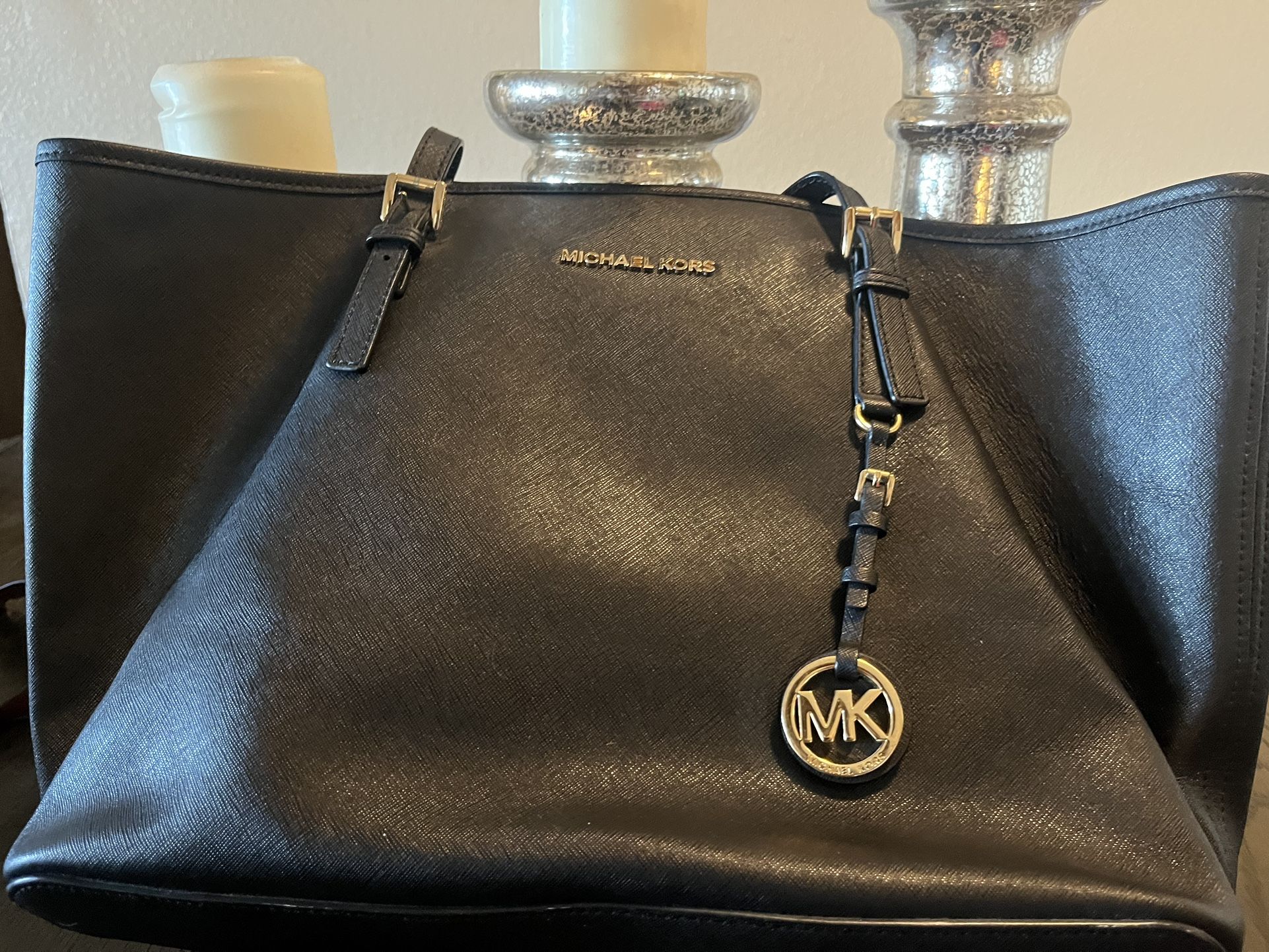 Michale Kors purse