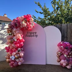 Flower Backdrop Party