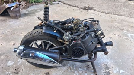 Scooter engine 50cc was running
