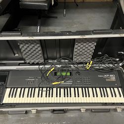 Roland XP - 80 Music Workstation