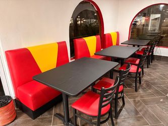 Custom Restaurant Booths | Stylish, Comfortable & Durable