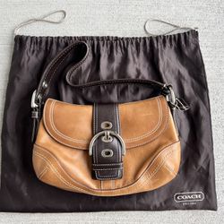 Vintage Coach F10919 Leather Shoulder Bag – Two-Tone Brown – Hobo Style with Dust Bag