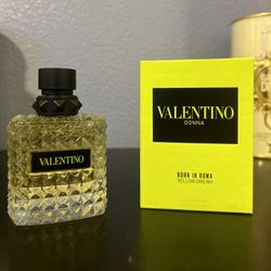 Woman’s Perfumes 