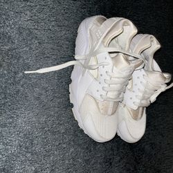 Nike Hurrache Size 7 