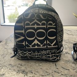 Women’s Medium Michael Kors Leather Backpack