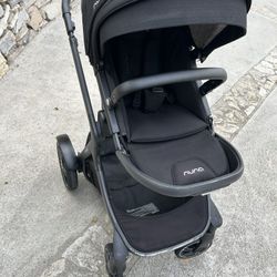 Nuna Demi Grow Stroller
