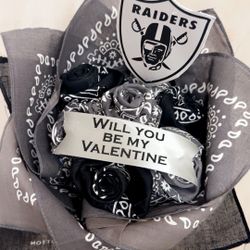 Bandana Roses Bouquet Valentines Day Gifts Flowers 