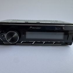 Pioneer Single Din Half size Headunit amazing sound Bluetooth Pandora and all 