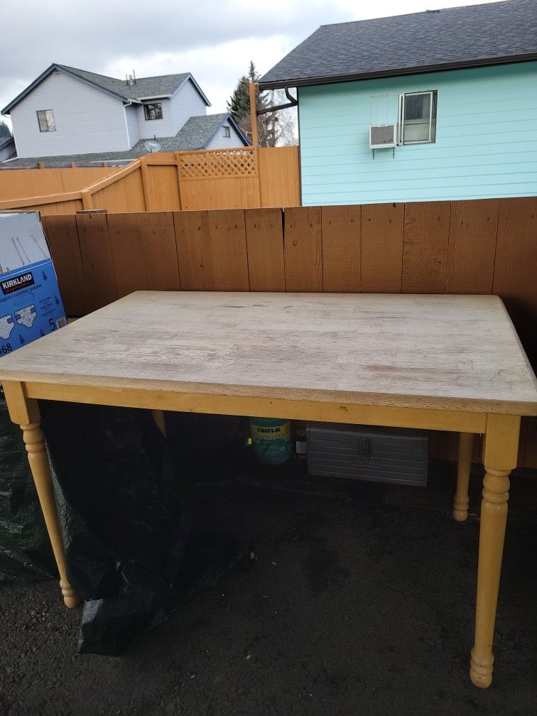 FREE FREE. Kitchen Table. FREE FREE for Sale in Edgewood, WA OfferUp