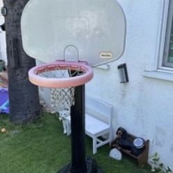 Basketball Hoop 