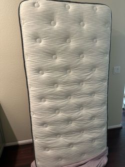 Beauty rest Twin Mattress
