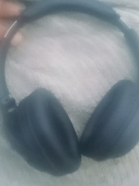 de Novo Sony 710N noise cancel headphones