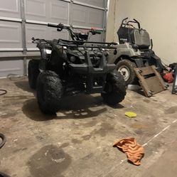 Tao Motor 125cc Needs New Battery And A Fix On The Chain