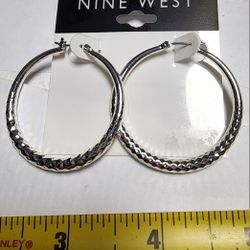 Textured silver Hoop Earrings 