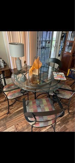 Glass table 4 chairs