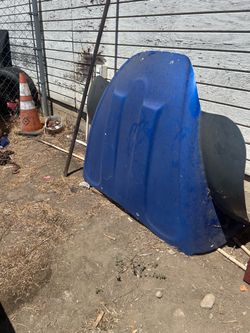 Fiberglass VW Baja hood