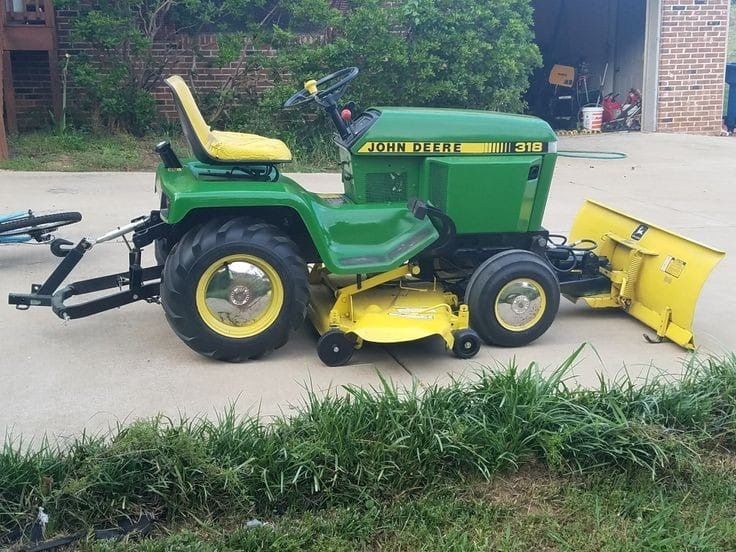 John Deere Lawn Mower