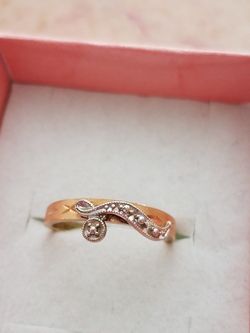 Gold and diamond wedding band