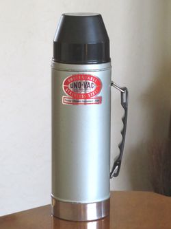 UNO-VAC 1-Qt Stainless Steel Unbreakable Metal Thermos W/Handle