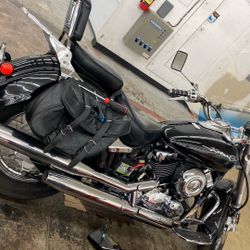 Yamaha V Star 