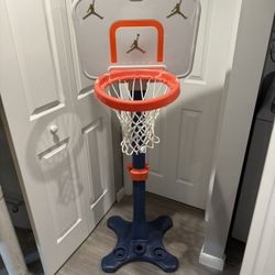 Step 2 Little Kids Basketball Hoop