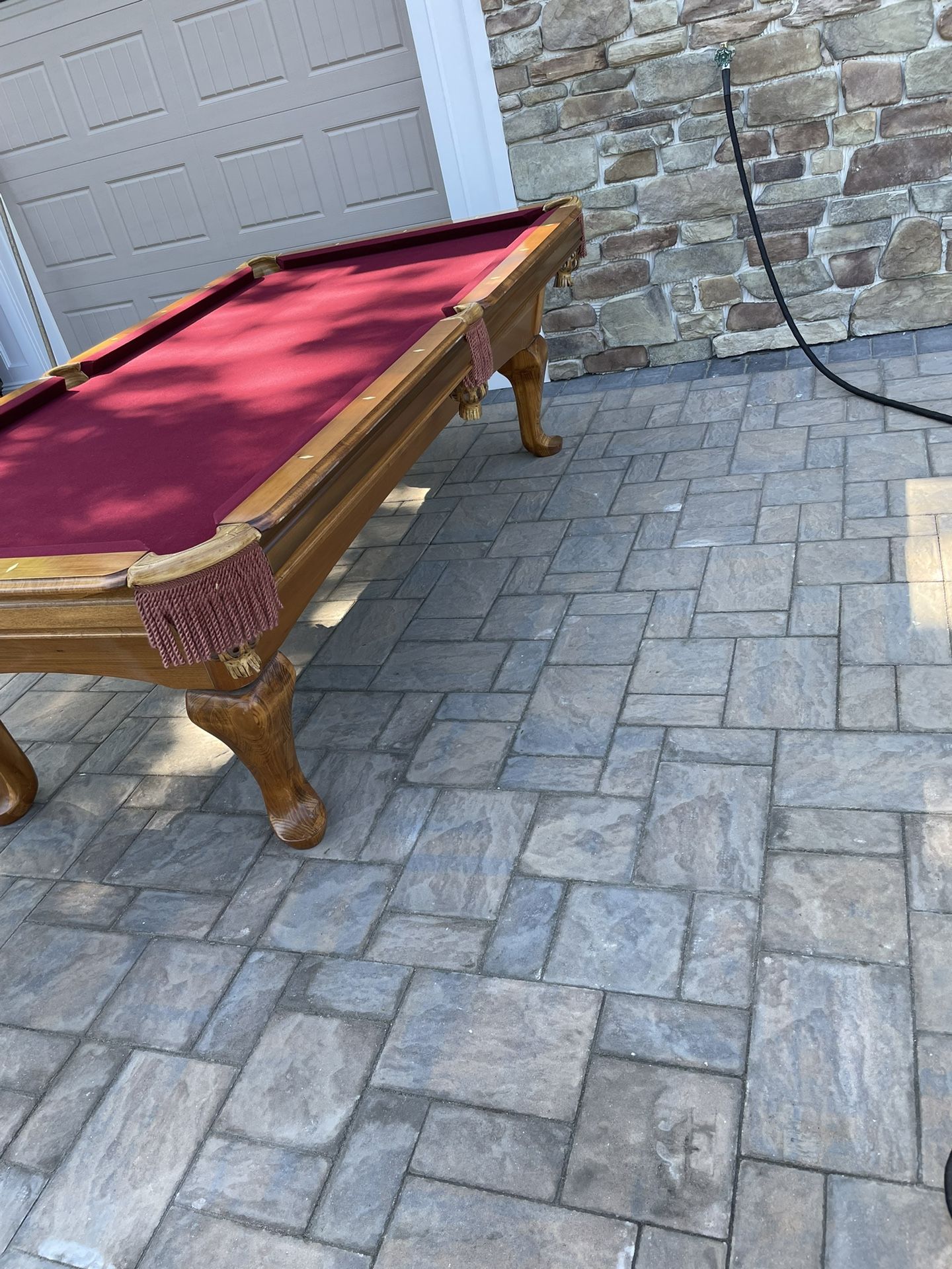 Pool table