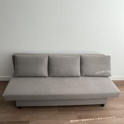 IKEA Alvdalen Sofa / Sofa Bed