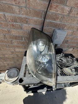 Volvo Headlight 2013