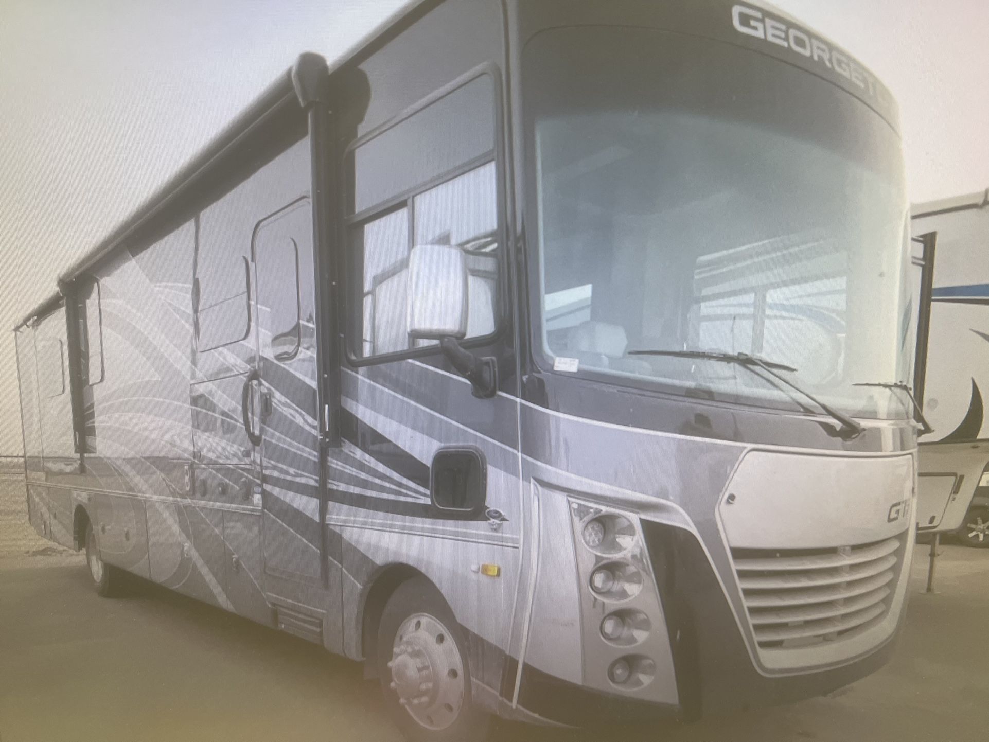 2022 GERGETOWN 7 SERIES 36D