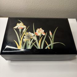 Japanese Music. jewelry box