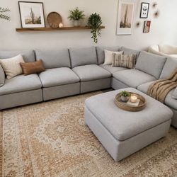 Thomasville Lowell 8-Piece Modular Sectional – Professionally Cleaned