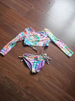 Girls long sleeve swimsuit