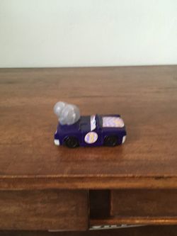 2010 McDonald's Pixar Car w/ Cannon Ball