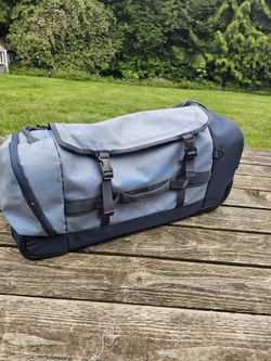 EAGLE CREEK 90L DUFFLE