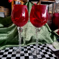 BEAUTIFUL RED GLASS GOBLETS