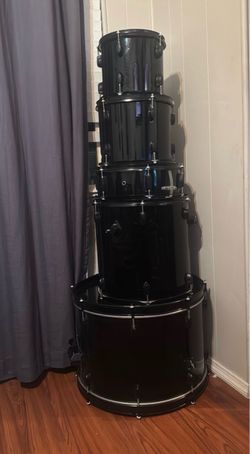 5pc all black drum kit with stands