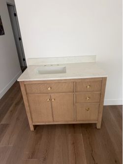 Cerrito 42 in. Single Freestanding Natural Oak Bath Vanity with Grain White Engineered Stone Top Assembled