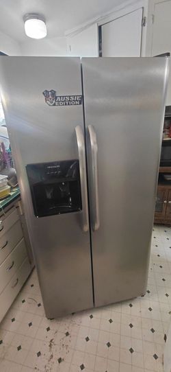 Frigidaire Refrigerator