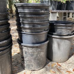 Selling Bundle Pots Package $20