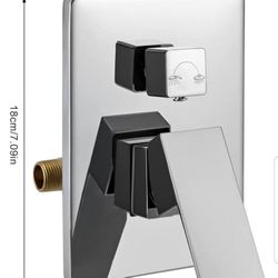 2-Way Outlet Shower Diverter Valve