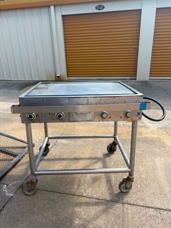 Commercial stainless steel griddle