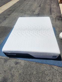 Queen Mattress Nectar Classic Memory Foam 