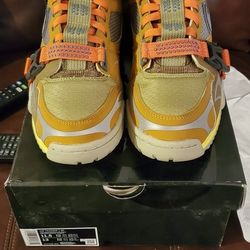 Air Trainer Coriander Brand New