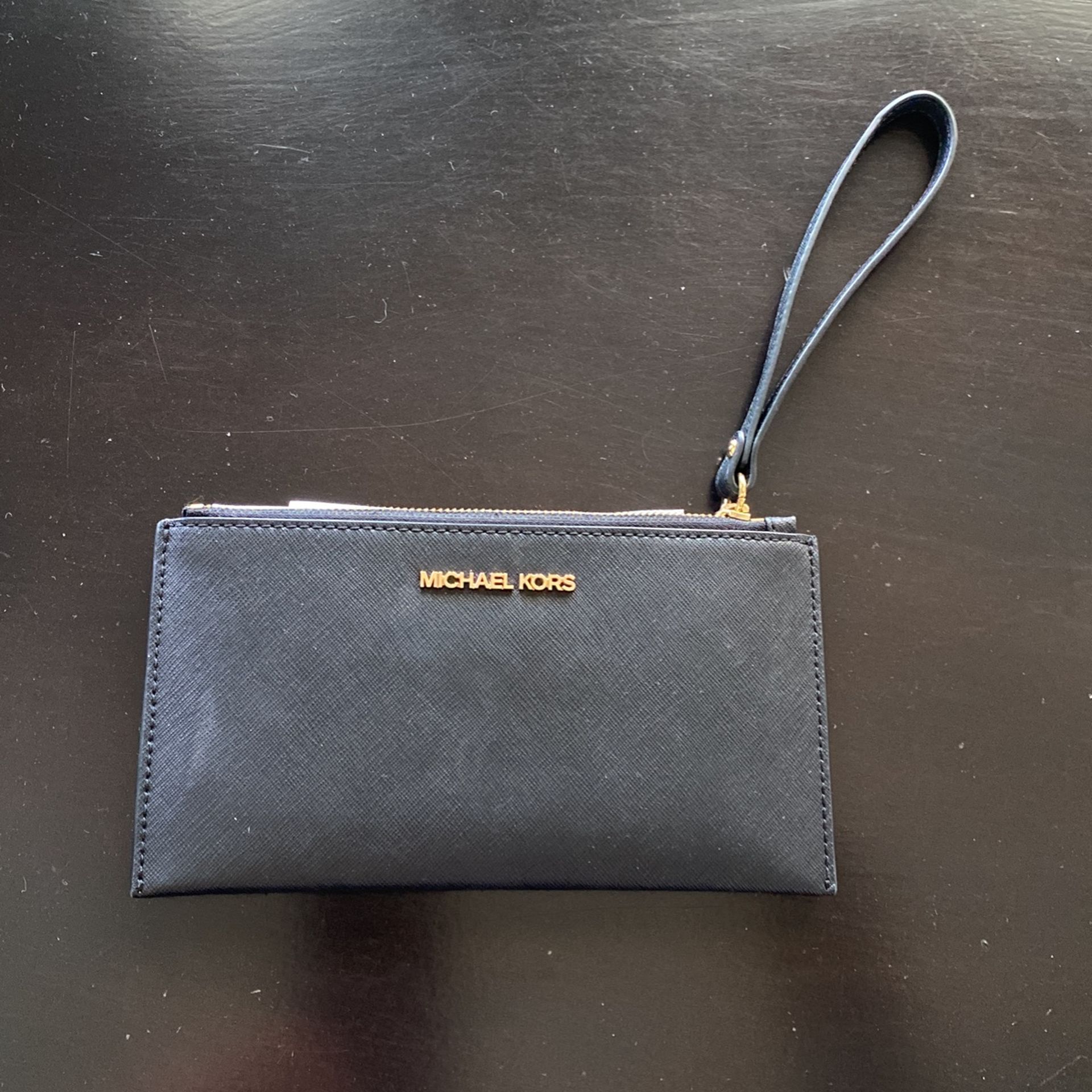 Michael Kors Wristlet New