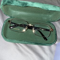 GUCCI GLASSES🧪