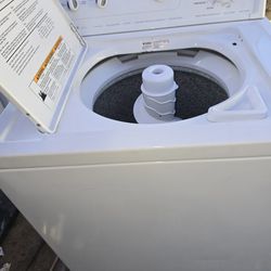 Kenmore Washer And Gas Dryer Super Capacity And Heavy Duty Works Excellent 